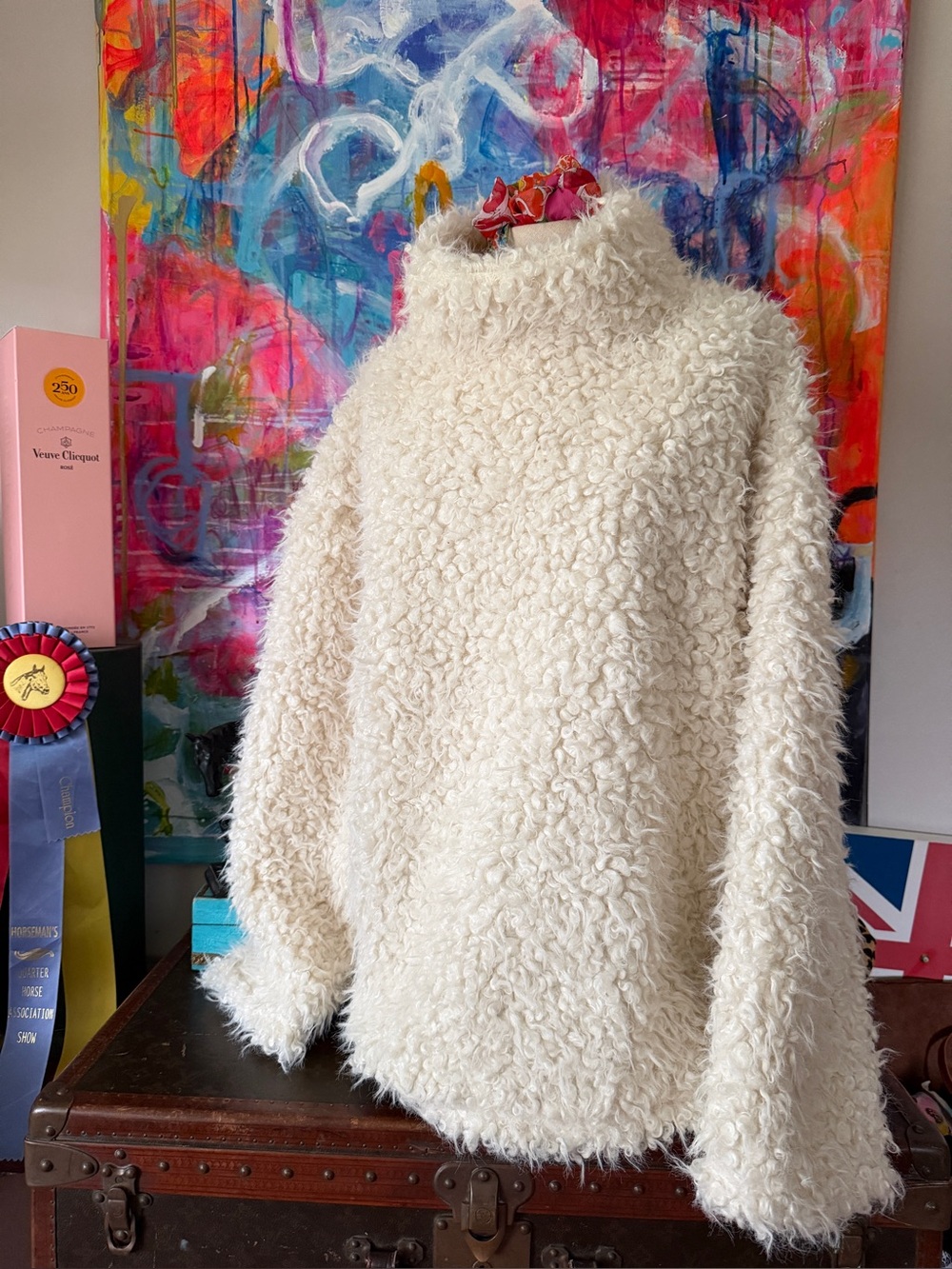 FABULOUS Fall Winter Neutral Curly SWEATER Perfect for layering S - M